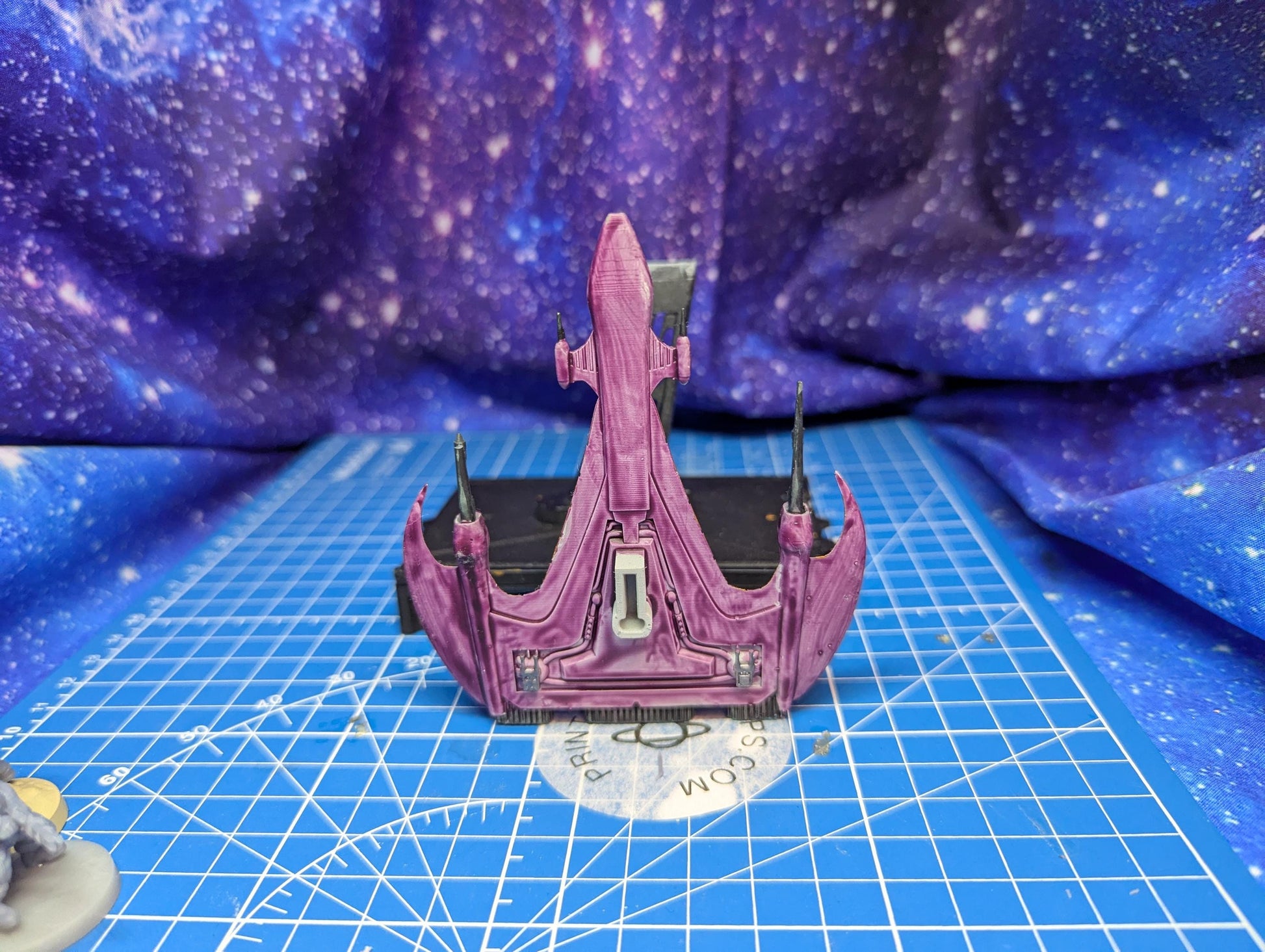 Babylon 5 Centauri Dargan Strike Cruiser for Star Wars Armada Homebrew or other miniatures games 100mm
