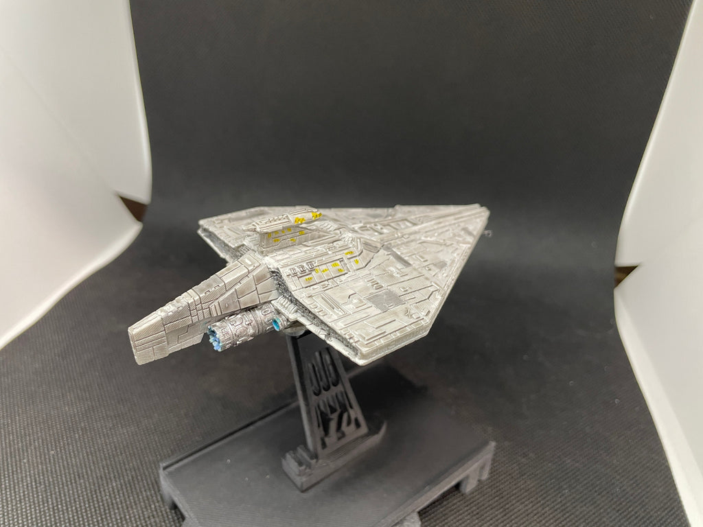 Republic Acclamator Assault Ship for Star Wars Armada scale games 122mm