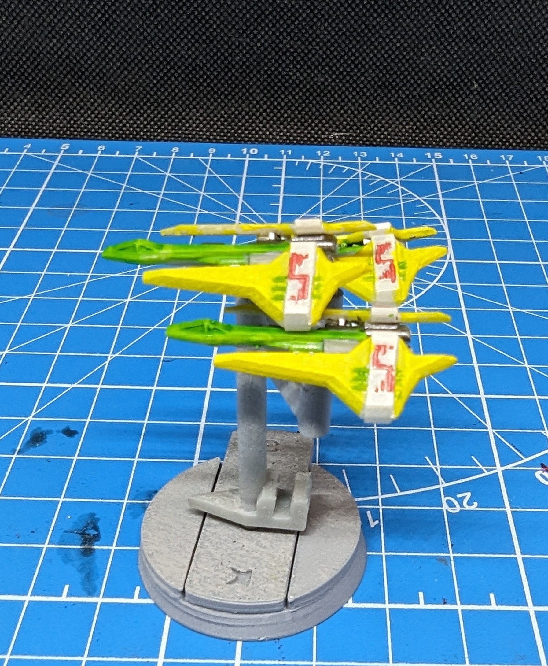 Babylon 5 Narn Gorith Medium Fighter Squadron (6) for miniatures games 31mm