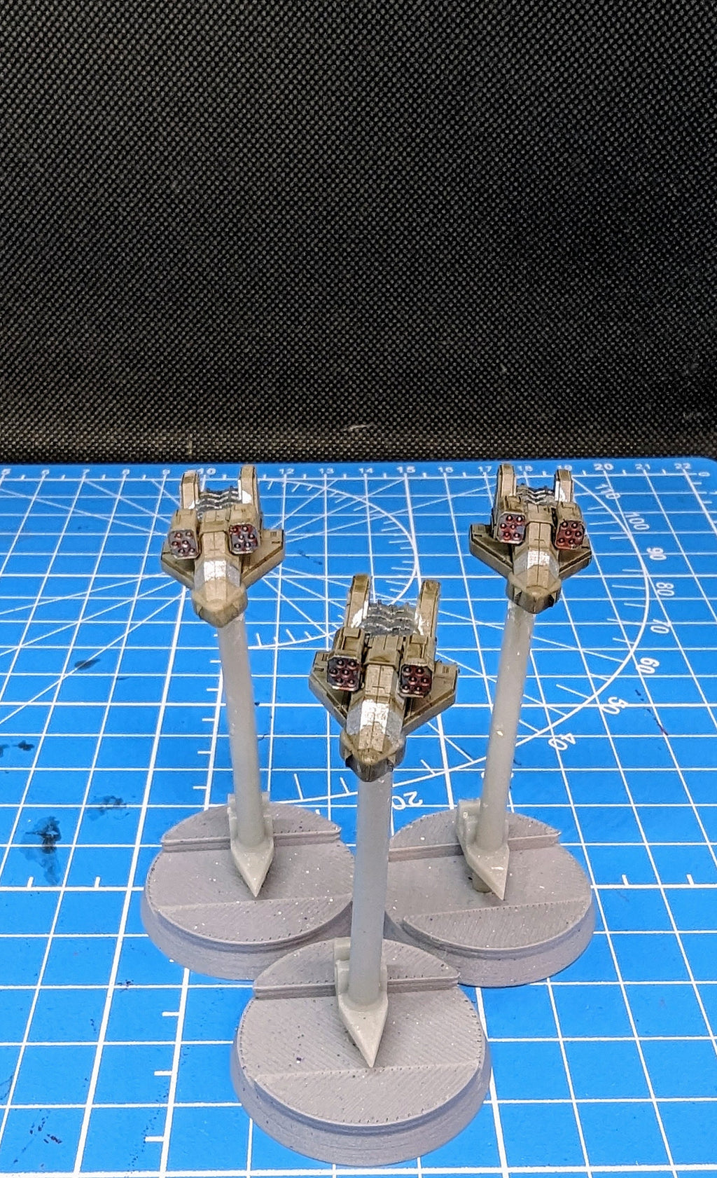 Colonial Predator Heavy Shuttle (3 fighters) for miniatures games.