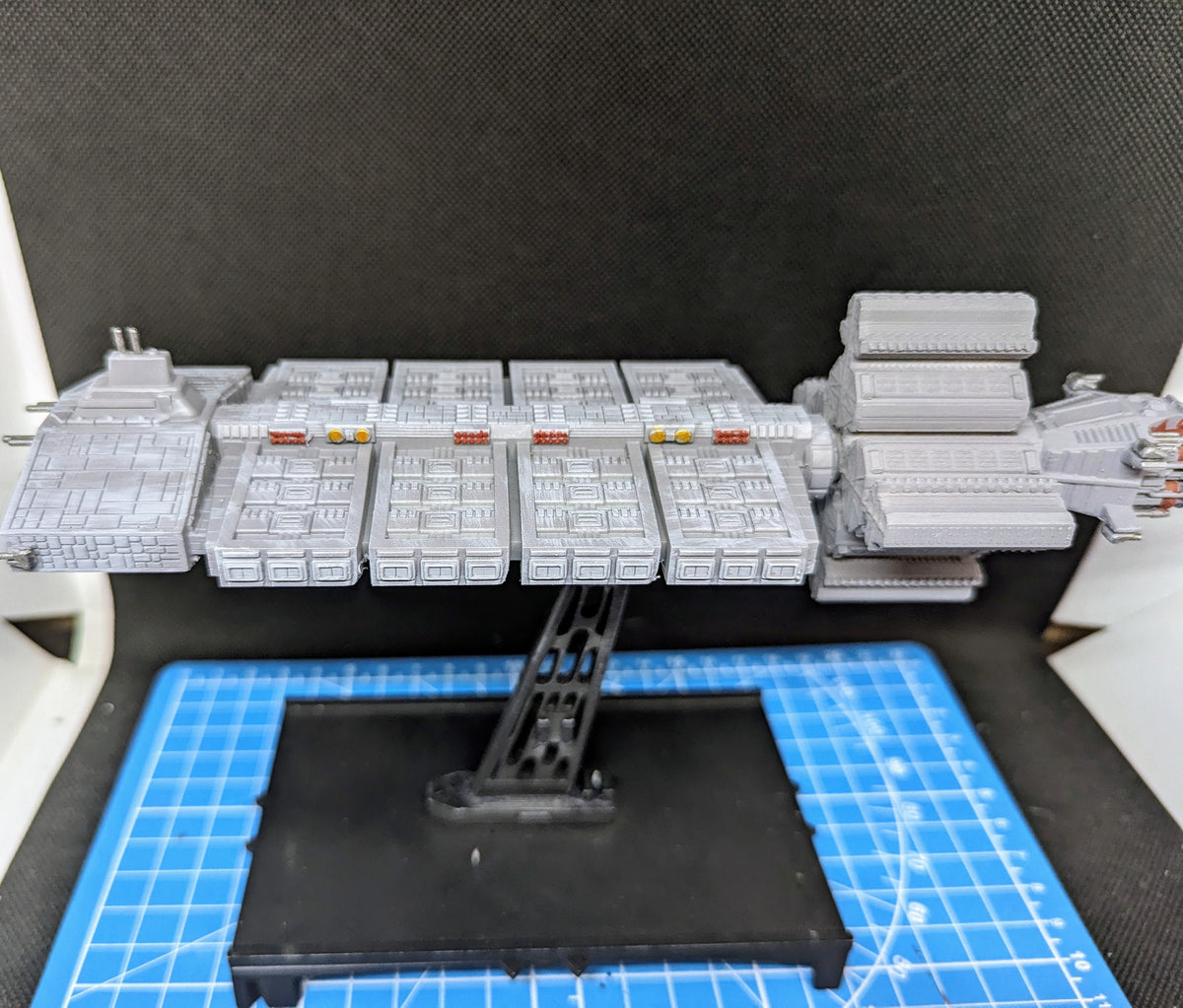 Babylon 5 Earthforce Poseidon class Super Carrier for Star wars armada homebrew or other miniatures games 240mm