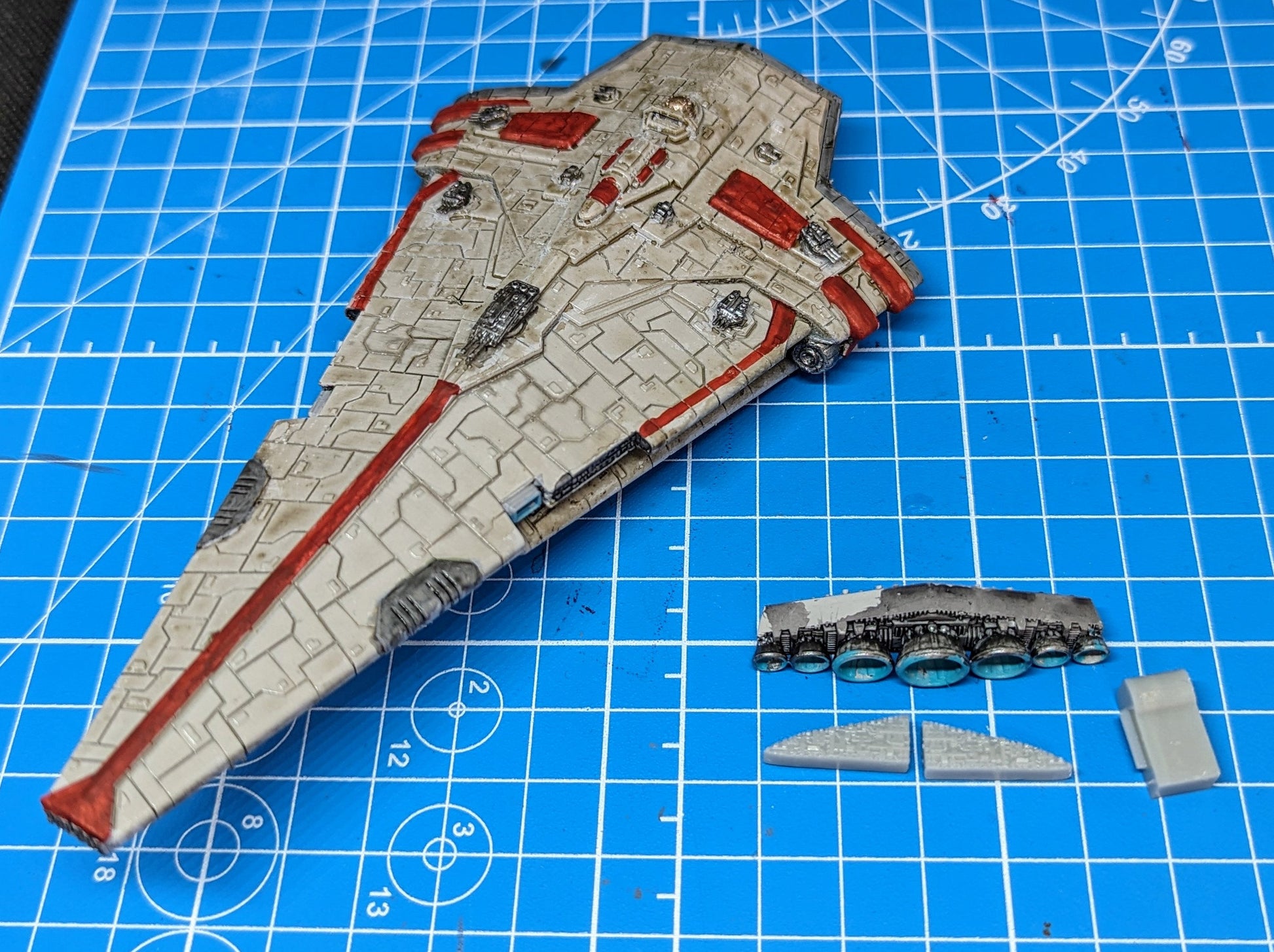 New Republic Nebula Star Destroyer for Star Wars Armada scale games 153mm