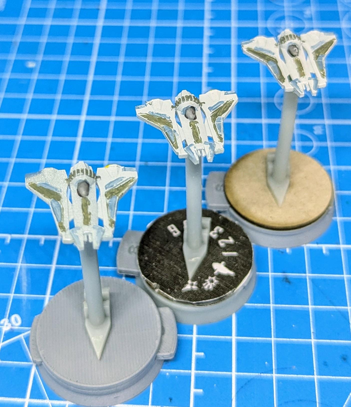 Mandalorian Gauntlet Kom'rk fighter Squadron (3) for Star wars armada