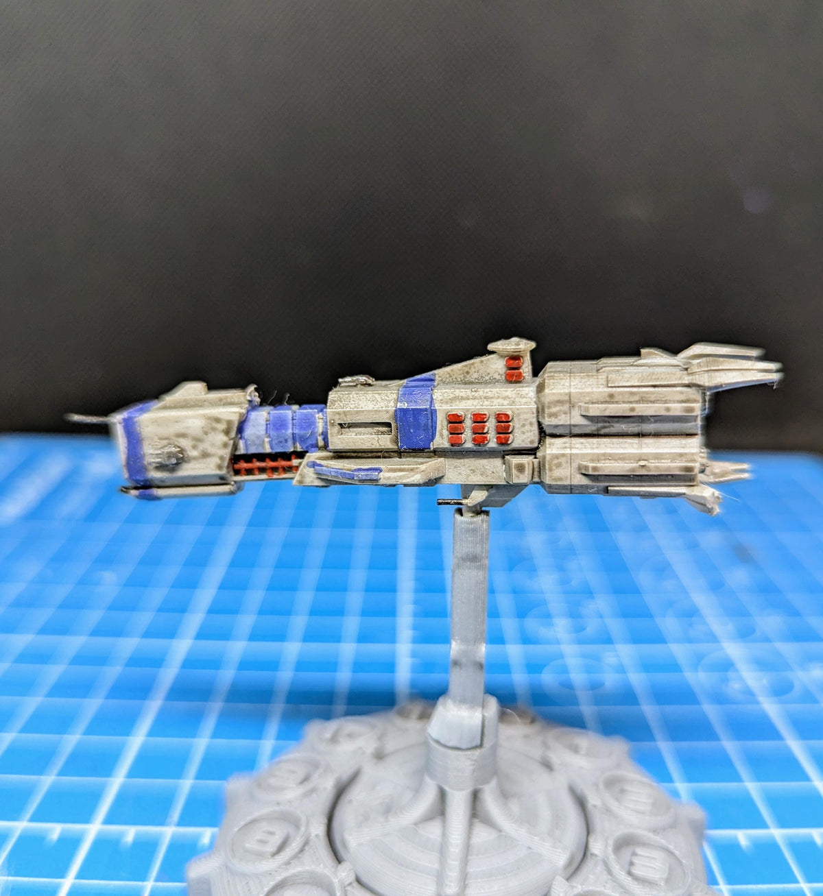 Babylon 5 Earthforce Oracle Scout Frigate for miniatures games