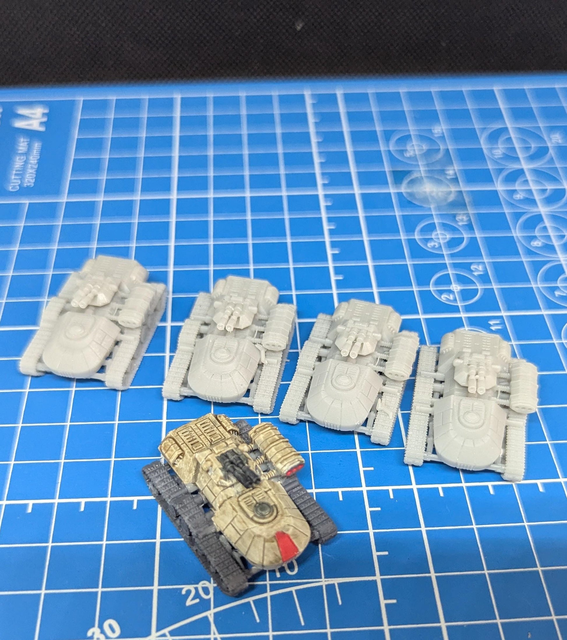 6mm Scale Rebel T3-B Heavy Attack Tank platoon (5)