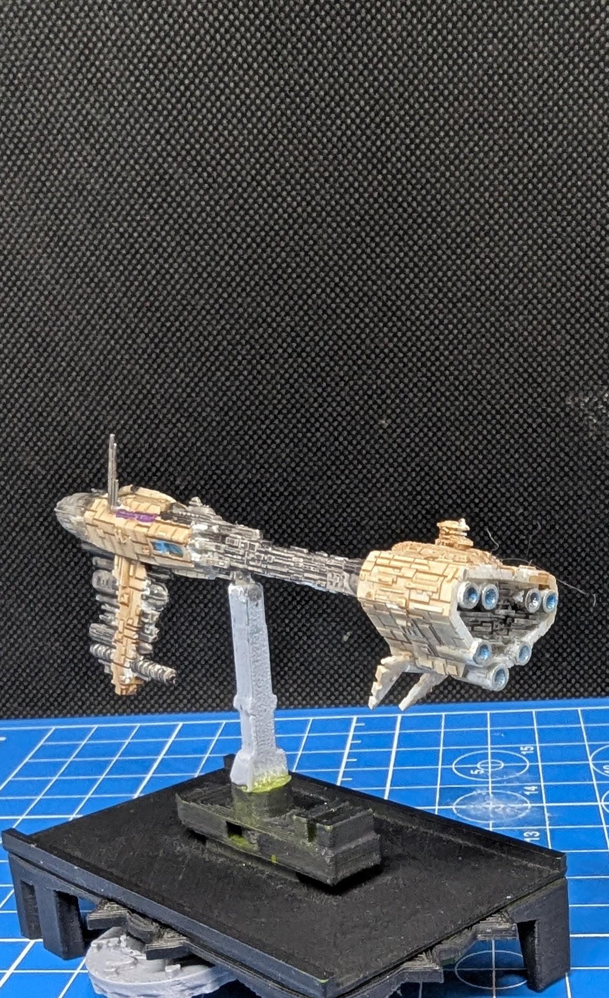 Rebel Nebulon-B EF76 frigate for Star Wars Armada or other miniatures games 89mm