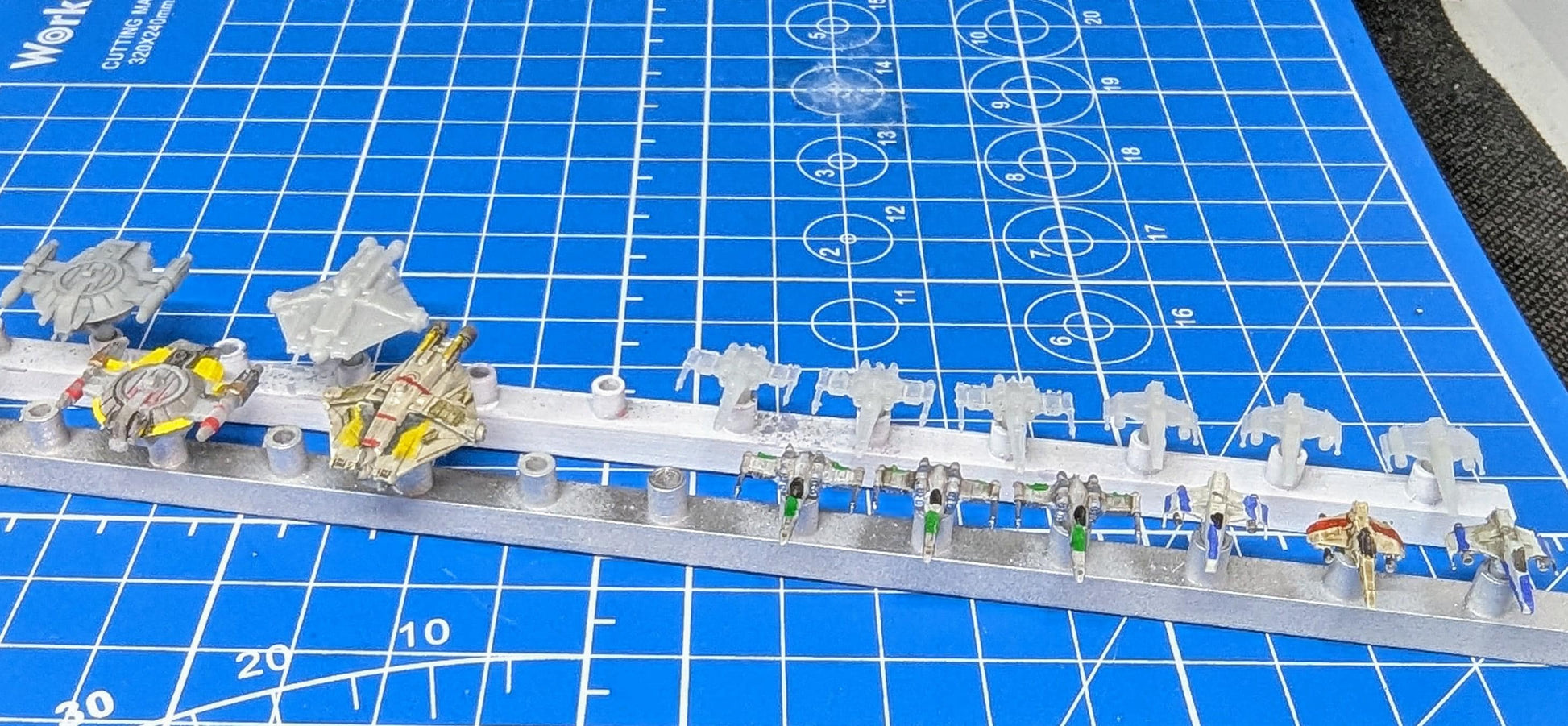 Rebels Fighter Squadron Reinforcement Pack 2 (8) squadrons for Star wars armada or other miniatures games