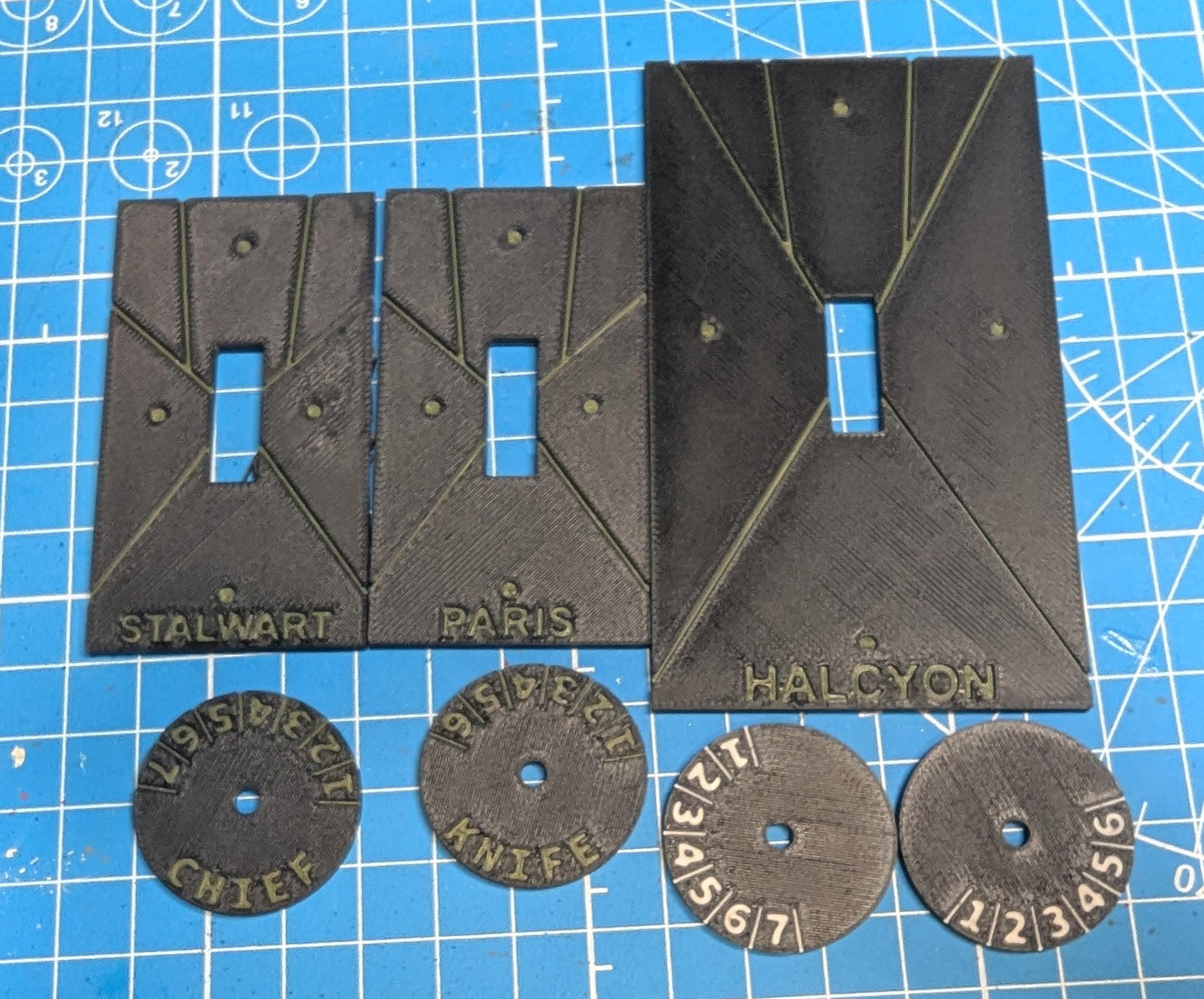 3d Printed Star Wars Armada proxy Ship Tokens