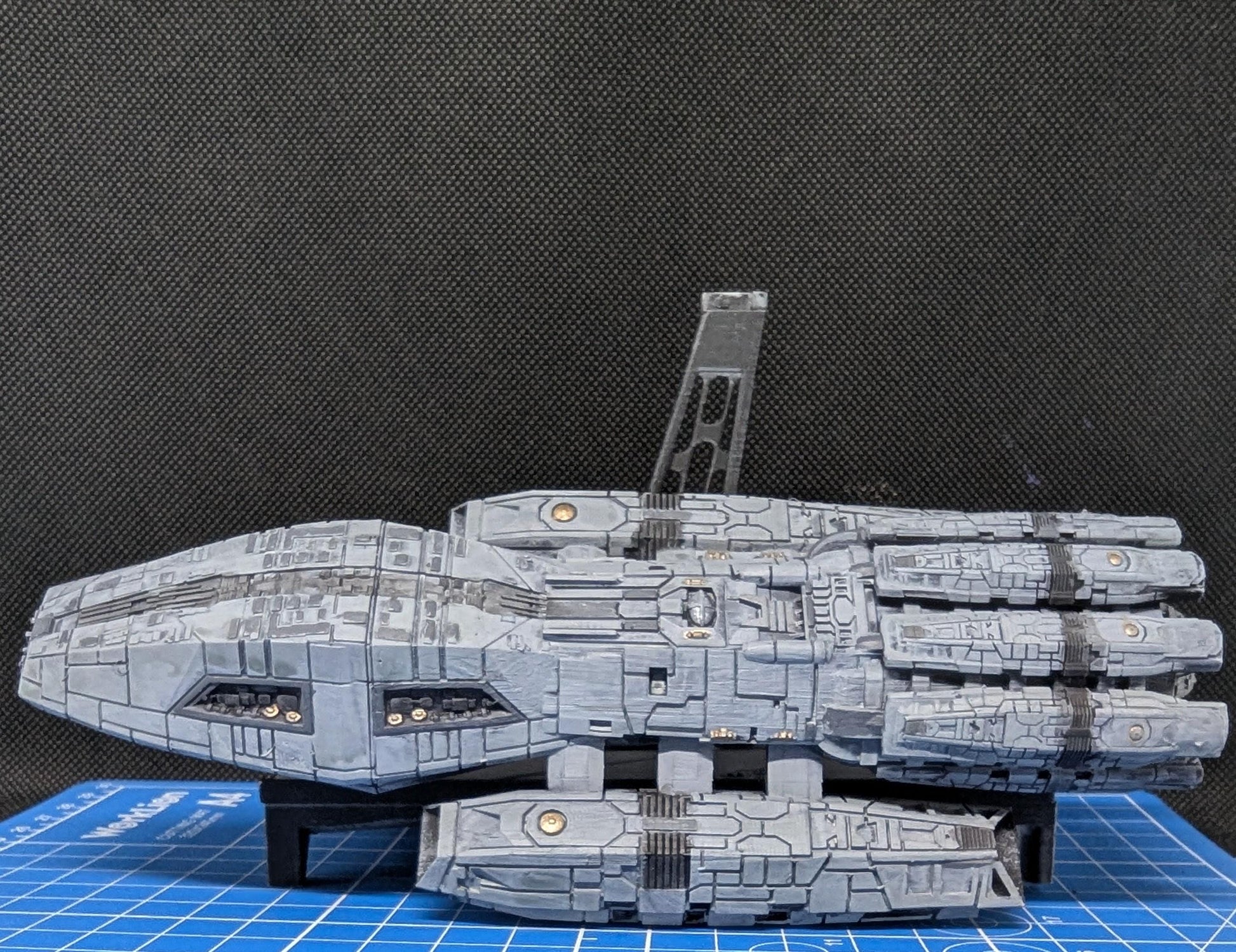 Colonial Mercury Battlestar for Armada Legends or other miniatures games 180mm