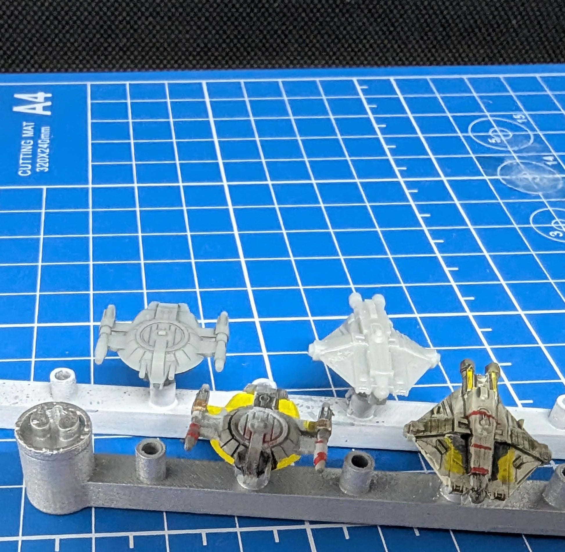 Rebels Fighter Squadron Reinforcement Pack 2 (8) squadrons for Star wars armada or other miniatures games