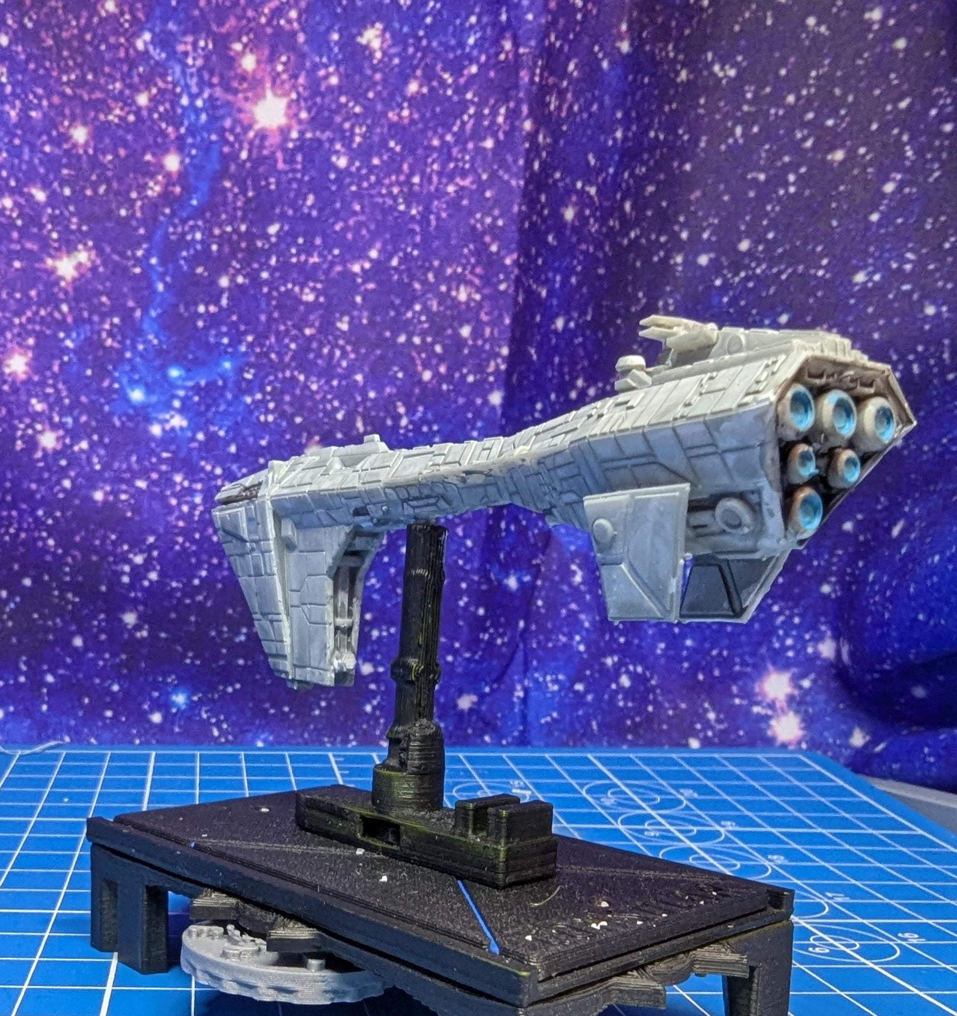 Imperial Nebulon-B EF76 frigate for Star Wars Armada or other miniatures games 99mm