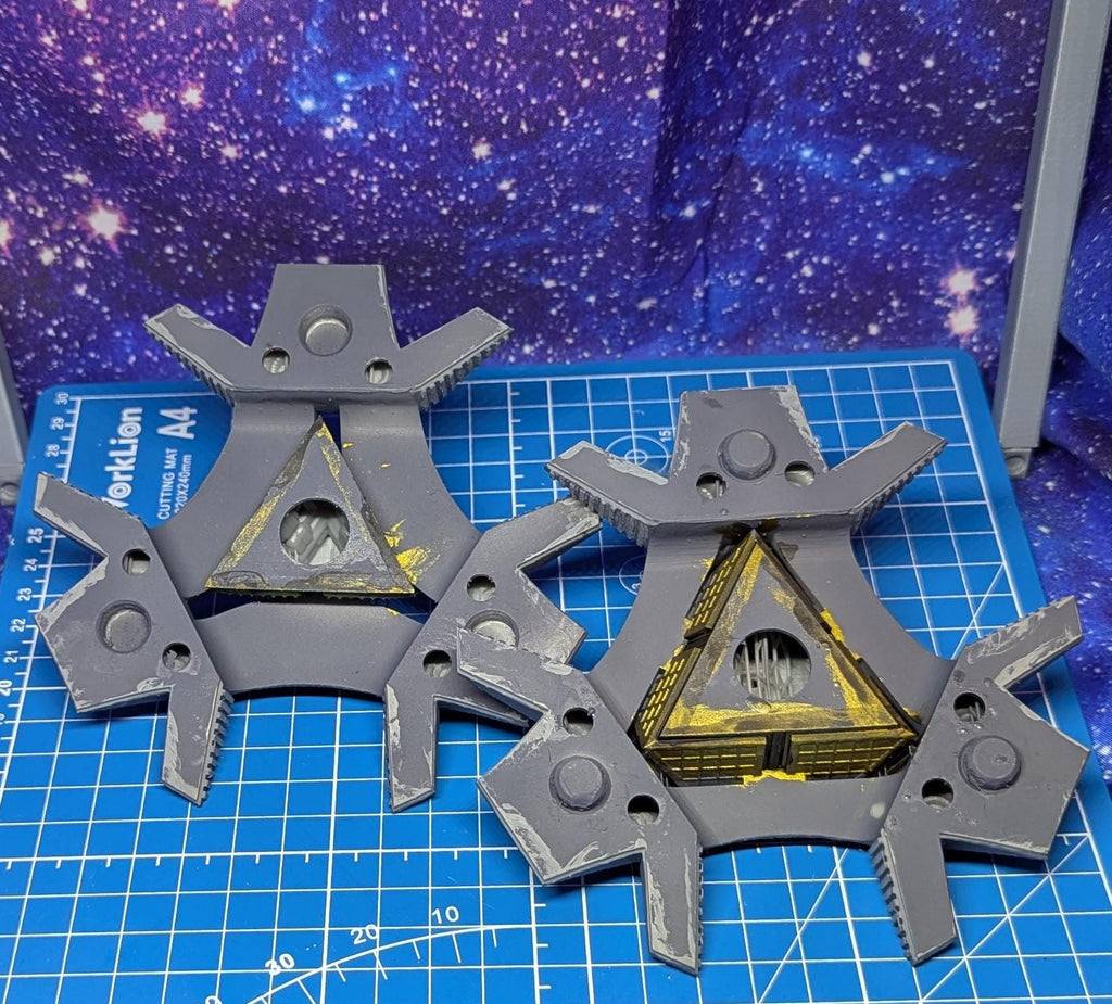 Serpent Empire Pyramid Battlecruiser for Armada Legacy or other Miniatures games 120mm