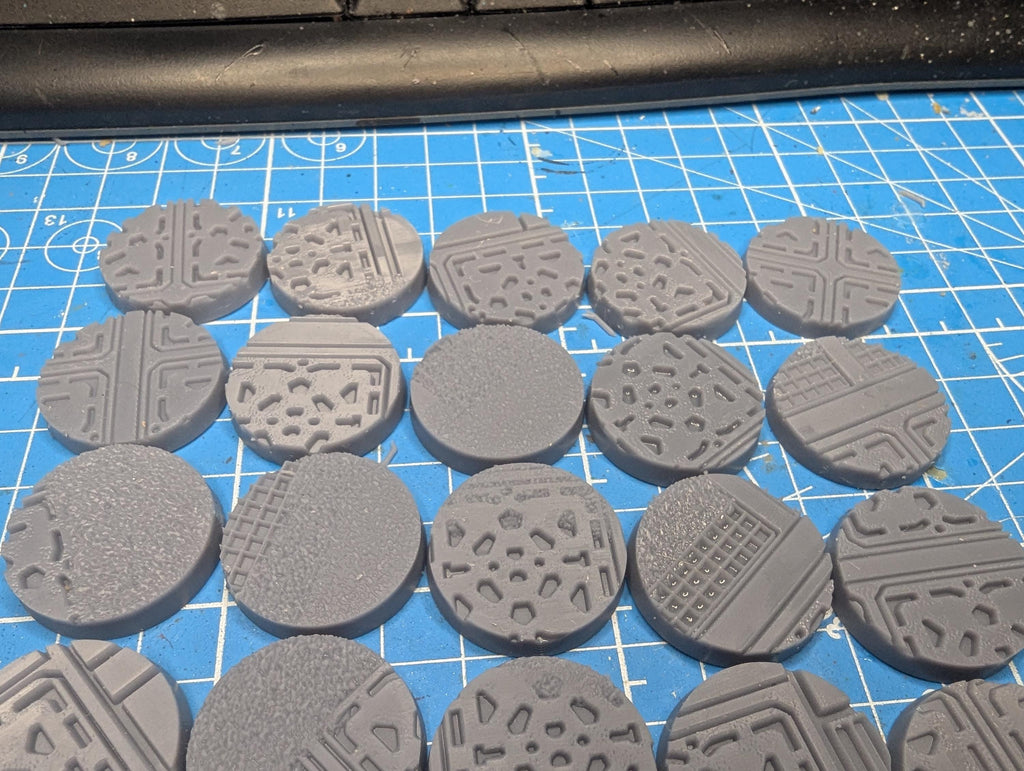 27mm Slug Gangster Palace miniatures base set (20) for legion scale miniatures games.