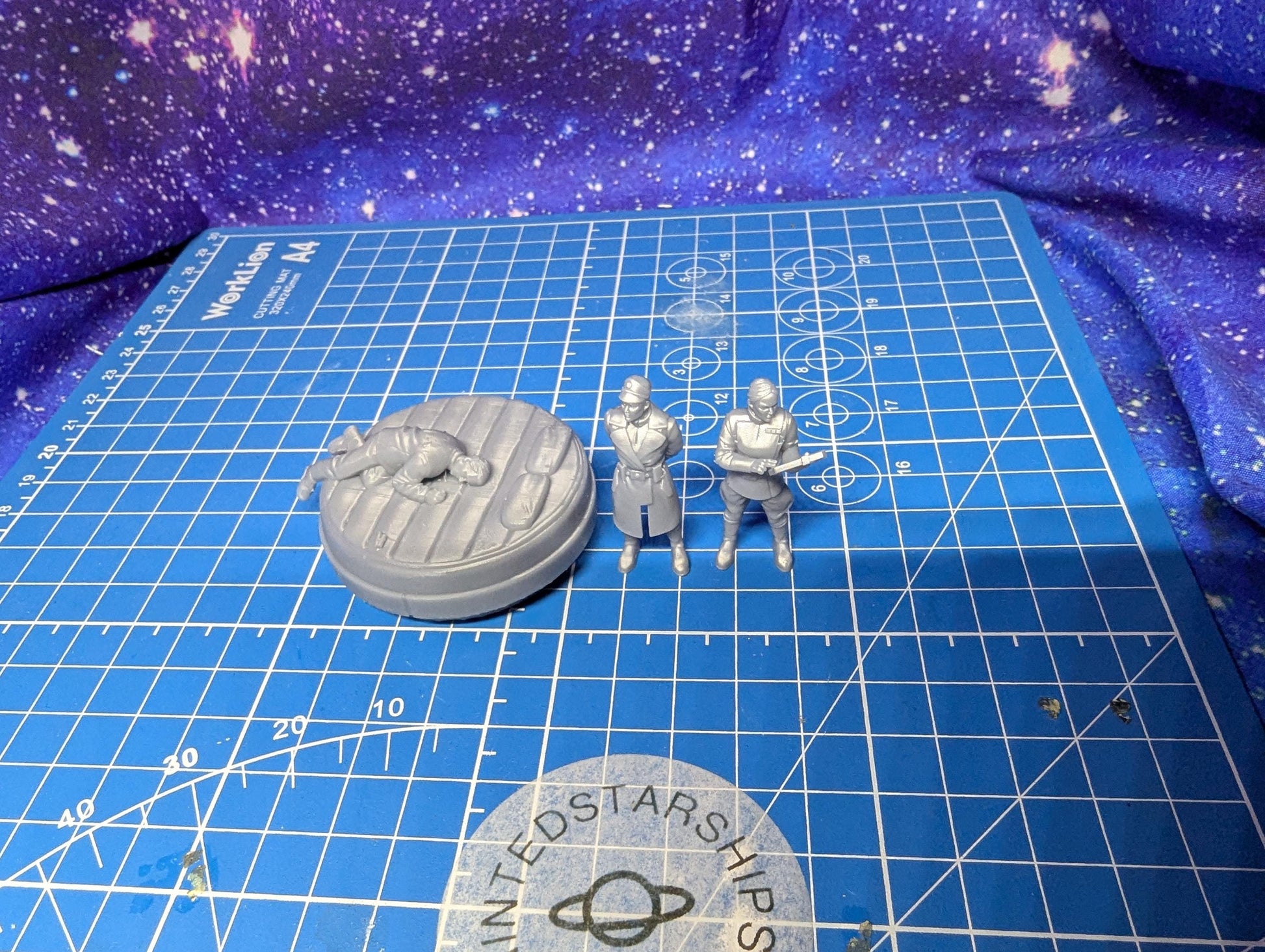 Imperial Authority Security Investigator and Anxiety Objective Marker (3) for Star Wars Legion proxies, Grimdark Future 35mm