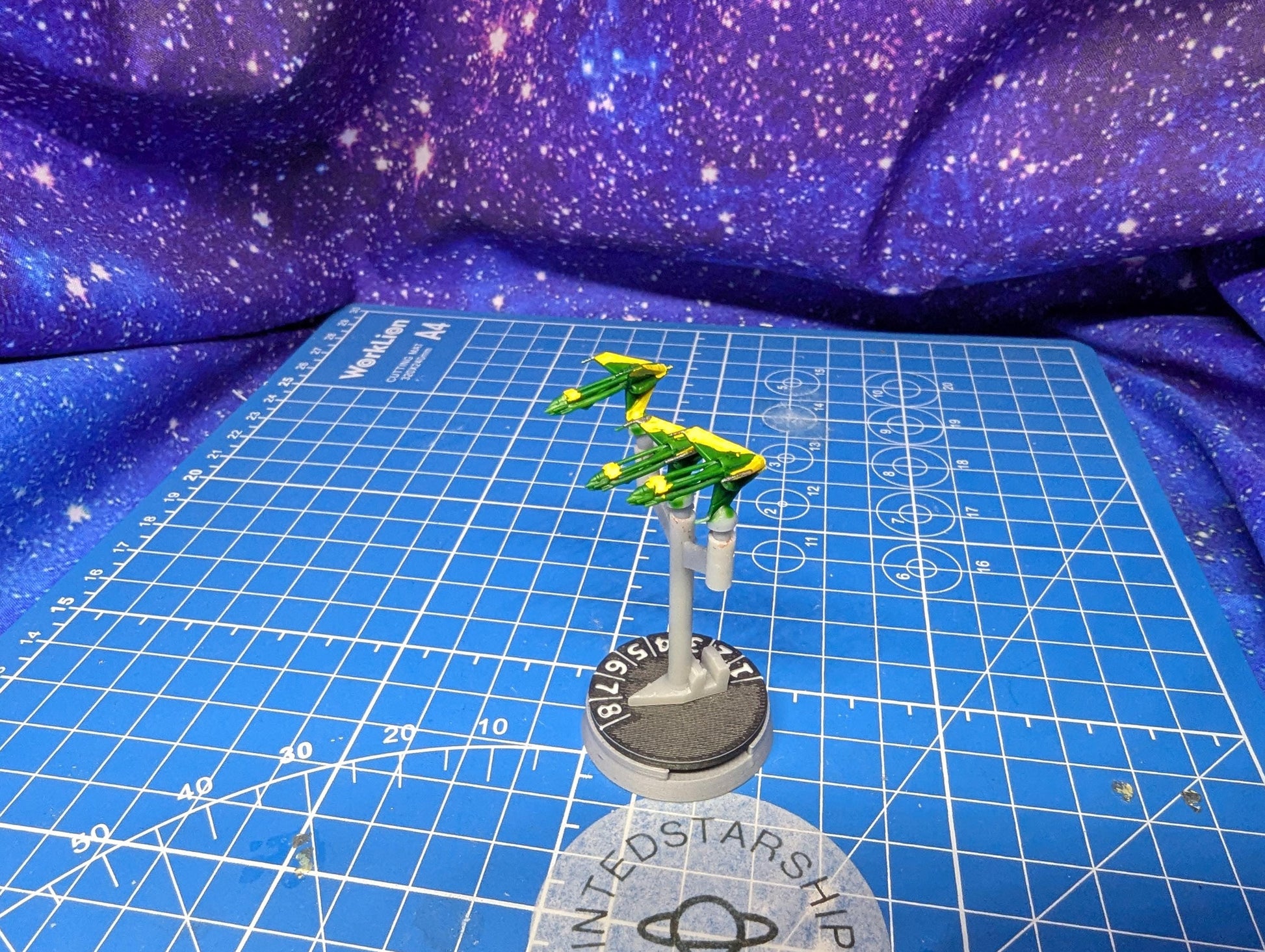 Babylon 5 Brakiri Falkosi light fighter Squadron (6) for Miniatures games like Star Wars Armada