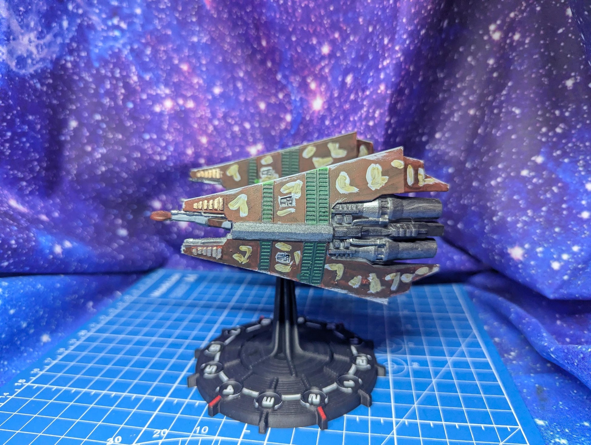 Babylon 5 Narn T'Loth Assault Carrier for Star Wars Armada