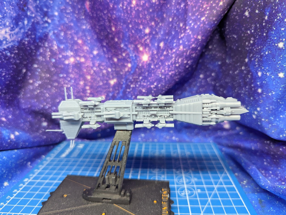 Babylon 5 Earthforce Nova Dreadnought for miniatures games 150mm