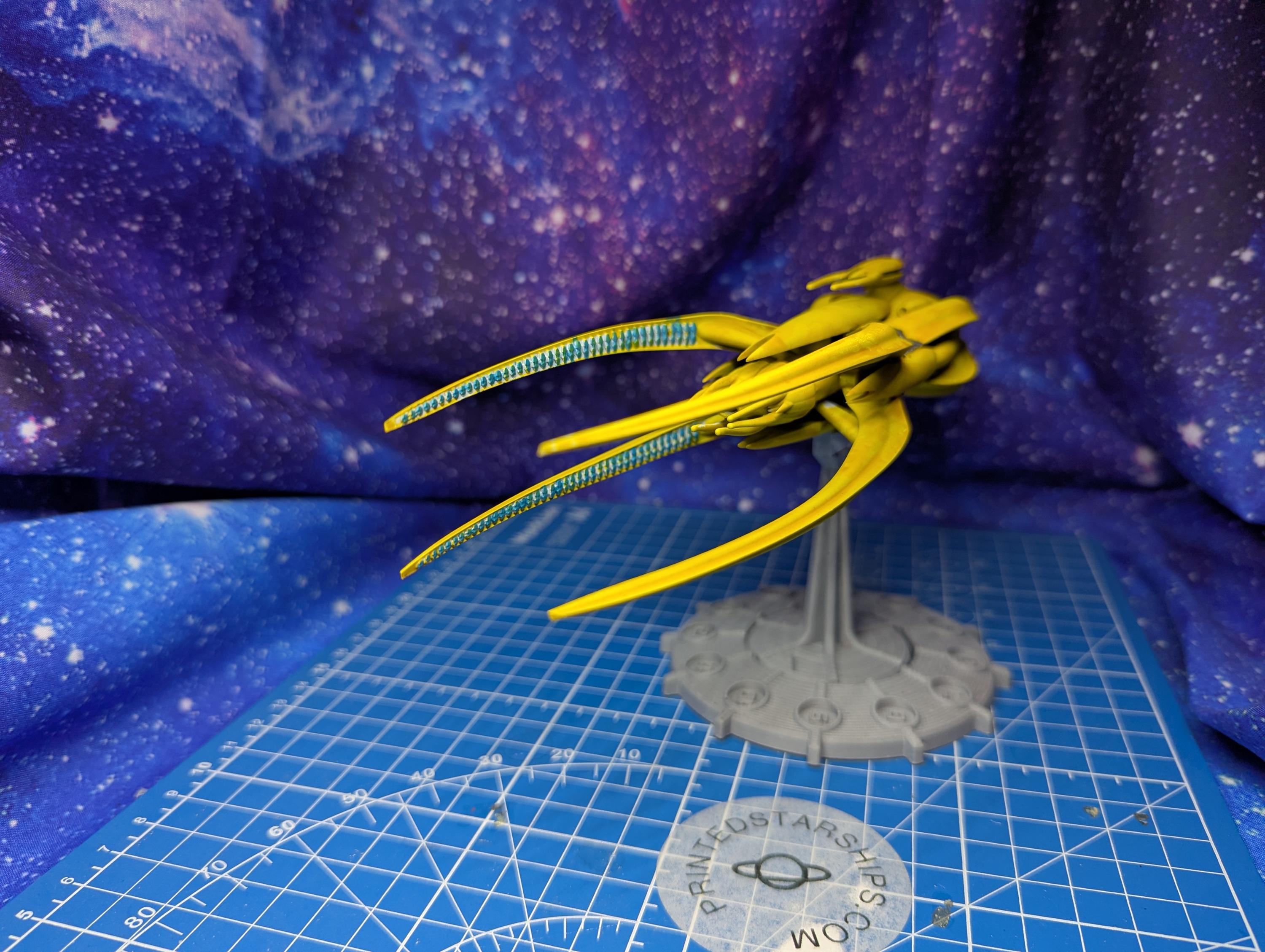 Vorlon Empire Heavy Cruiser: Star Wars Armada Scale (2000mm)