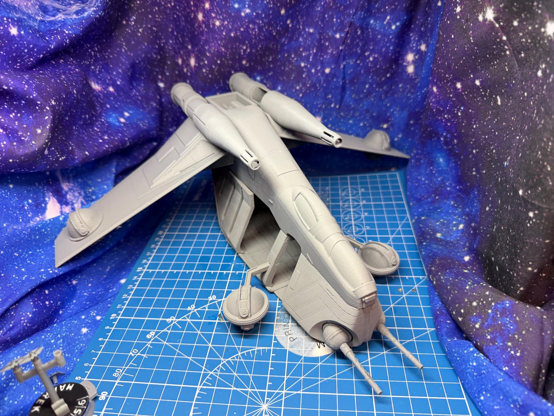 Republic Low Altitude Atmospheric Transport LAAT Kit: 35mm Scale Star Wars Legion Proxy