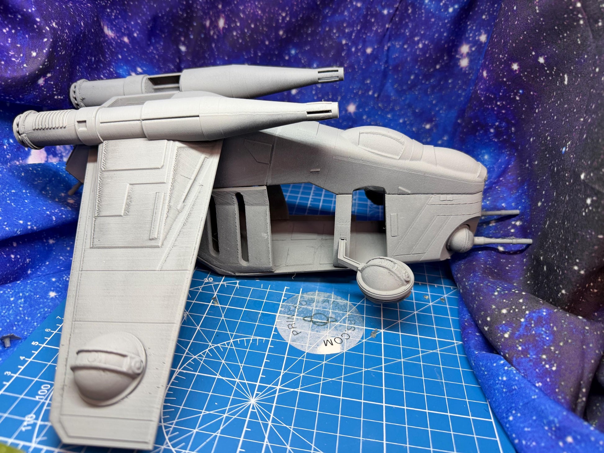 Republic Low Altitude Atmospheric Transport LAAT Kit: 35mm Scale Star Wars Legion Proxy