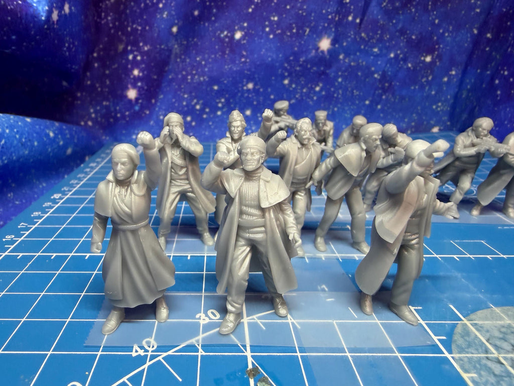 Gendron Front and Gendron Angry Civilians (13) for Star Wars Legion, Grimdark Future or other games 35mm