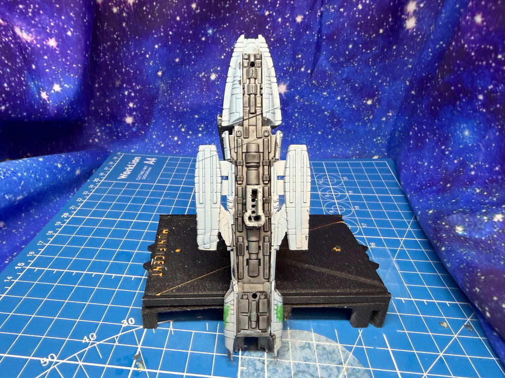 Colonial Valkyrie Battlecruiser for starship miniatures games 121mm