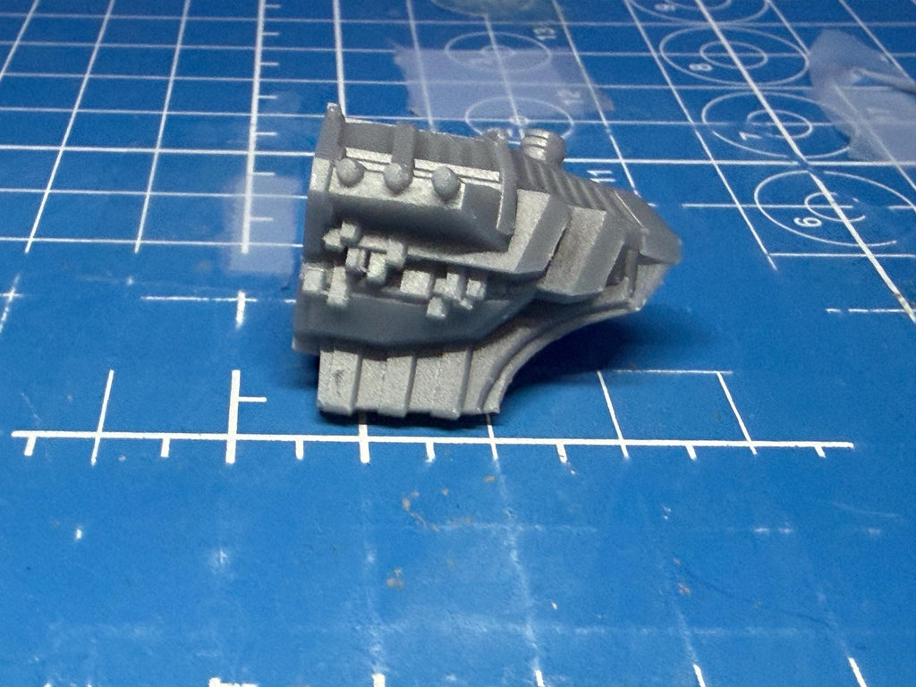 Gothic Sol Traitor Cruiser kit pack for space games 101mm