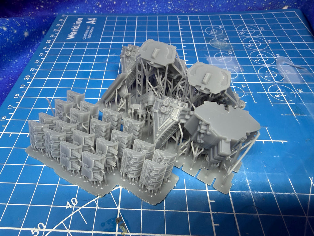 Gothic Sol Traitor Cruiser kit pack for space games 101mm