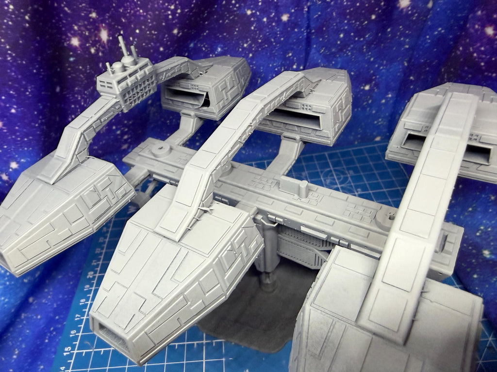 Telgorn Frigate Shipyard Station for Star Wars Armada scale games 173mm