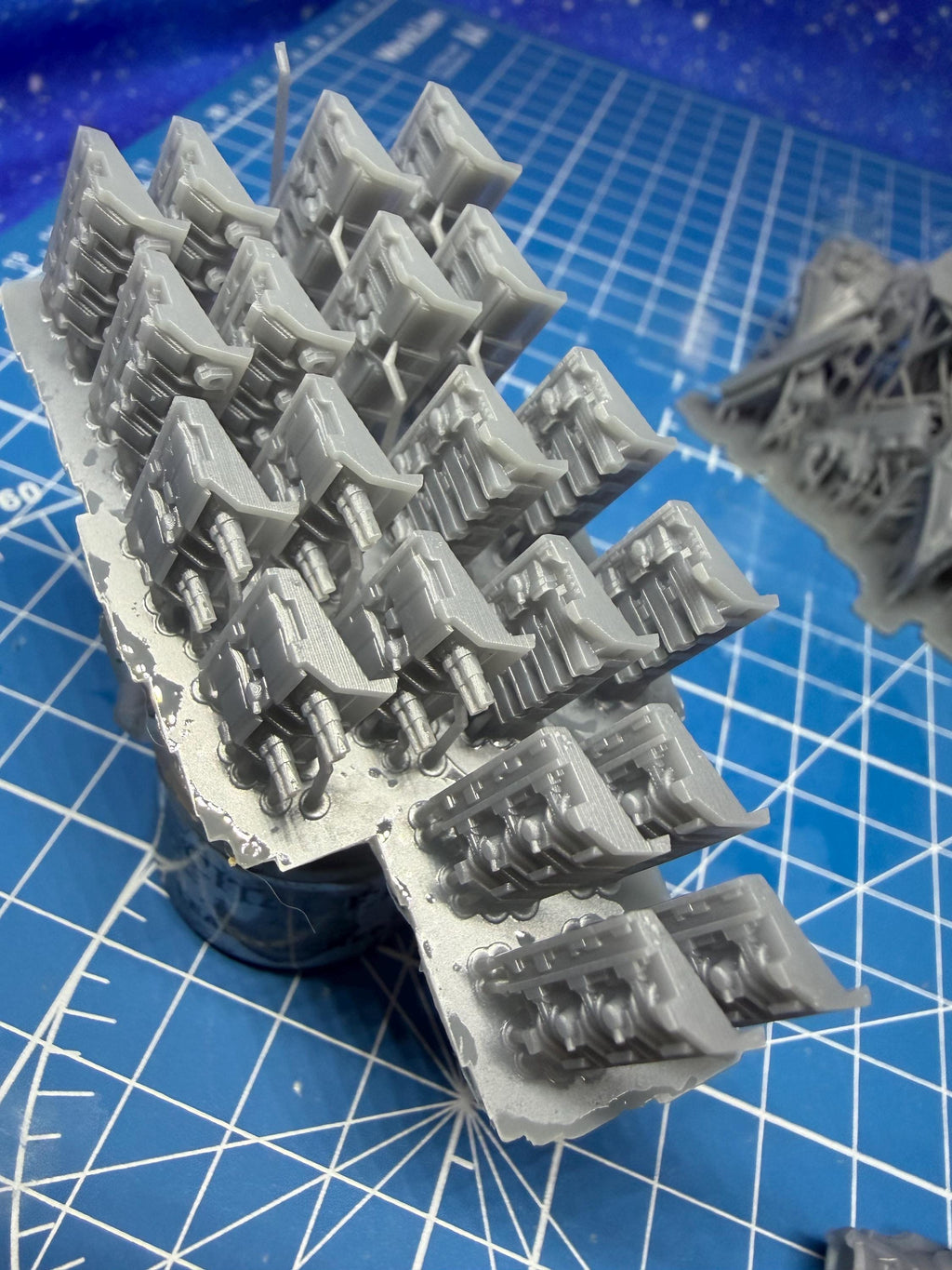 Gothic Sol Traitor Cruiser kit pack for space games 101mm