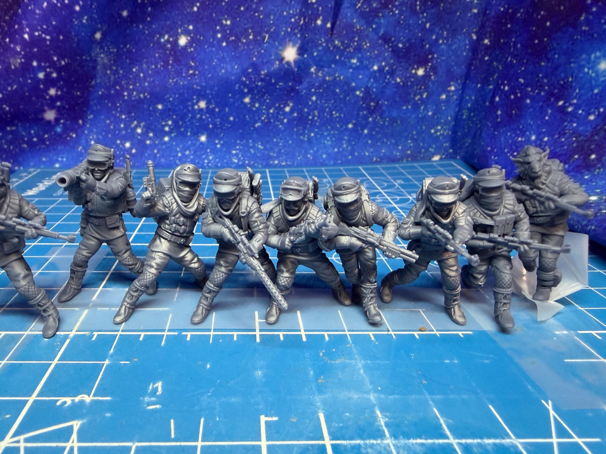 Rebel Alliance Insurgent Cold Weather Troopers: 35mm Miniatures Team (10)Star Wars Legion Proxy