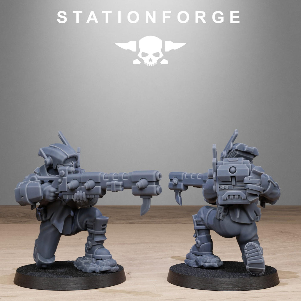 Tarion Hunters Squad pack from StationForge 32mm scale (12 Pack)