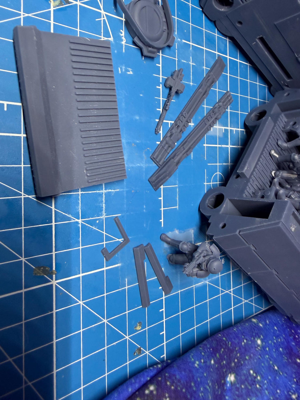 Imperial Authority Ground Transport Kit: 35mm Scale Star Wars Legion Proxy