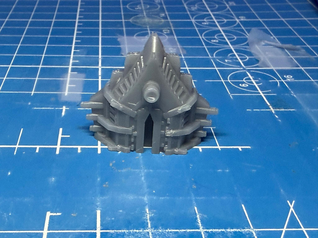 Goth Traitor faction Sol Pattern Cruiser Kit for Onepagerules Warfleets