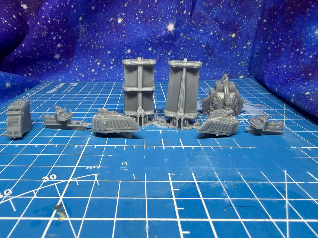 Goth Traitor faction Sol Pattern Cruiser Kit for Onepagerules Warfleets