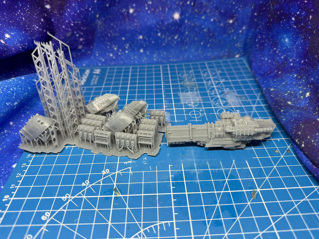 Goth Traitor Grand Cruiser Sol Pattern Battleship Kit for Onepagerules Warfleets