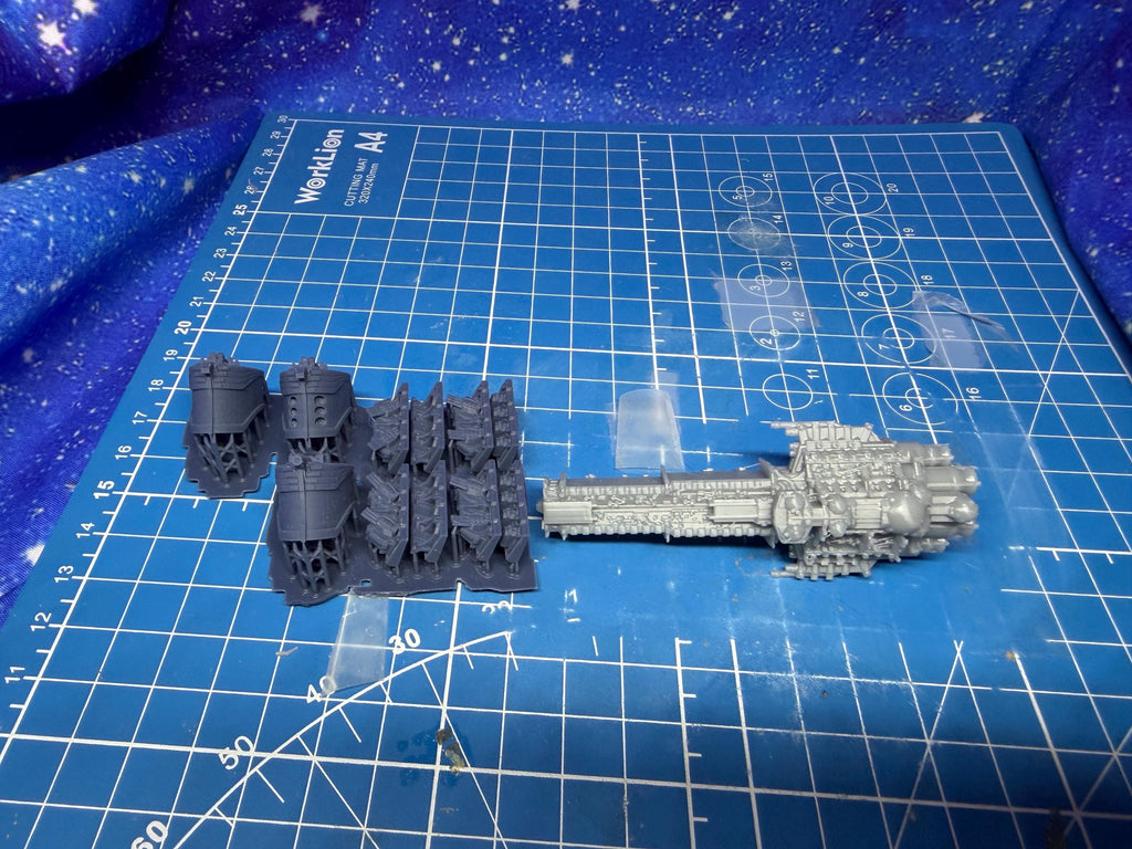 Goth Human Empire Sol Pattern Cruiser Kit for Onepagerules Warfleets