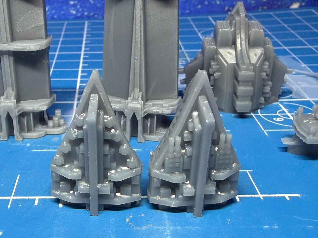 Goth Traitor faction Sol Pattern Cruiser Kit for Onepagerules Warfleets