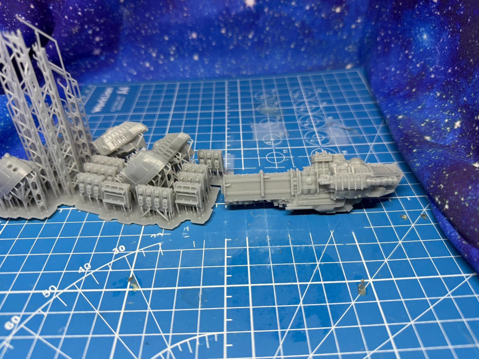 Goth Traitor Grand Cruiser Sol Pattern Battleship Kit for Onepagerules Warfleets