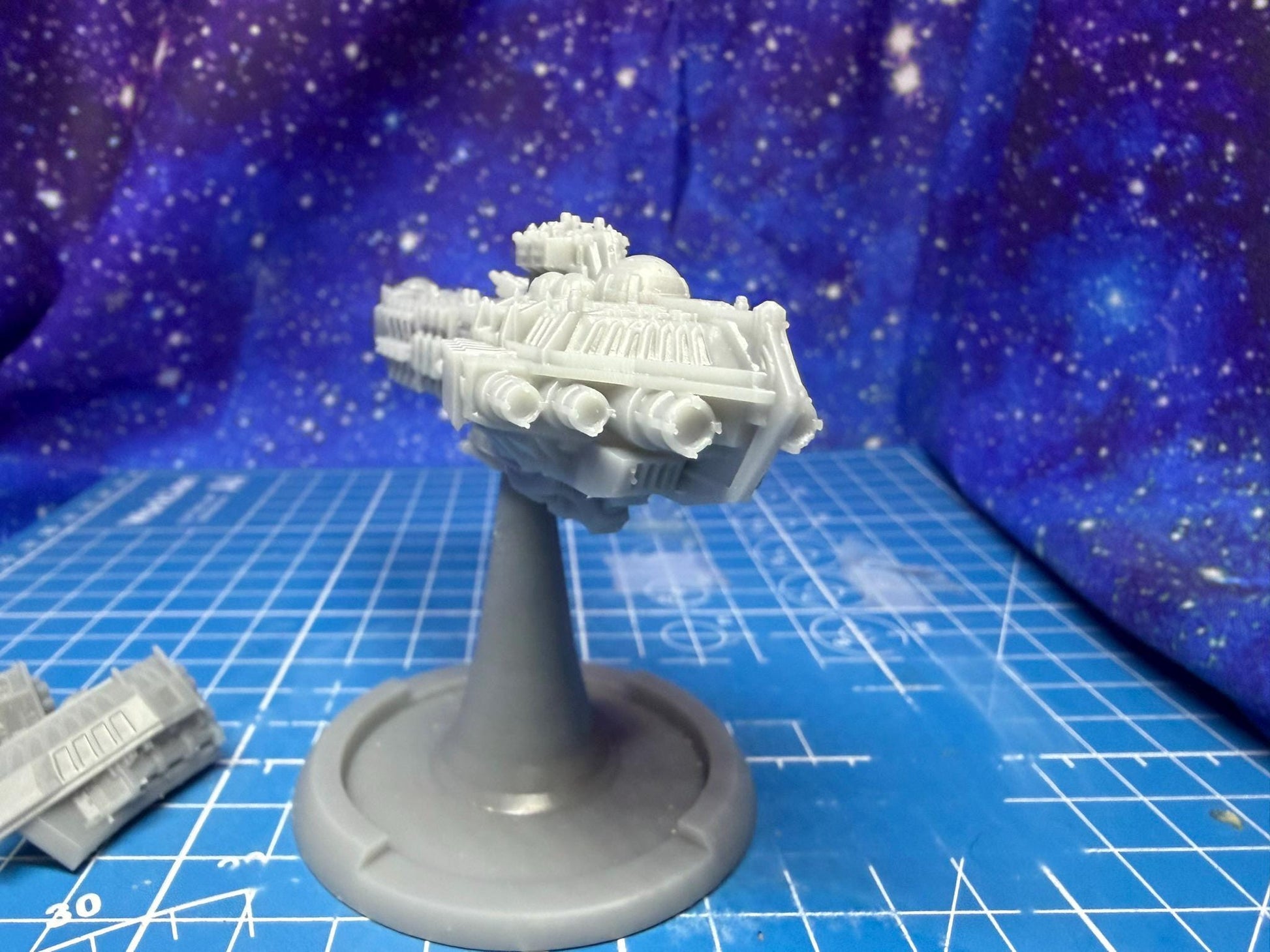 Goth Traitor Grand Cruiser Sol Pattern Battleship Kit for Onepagerules Warfleets