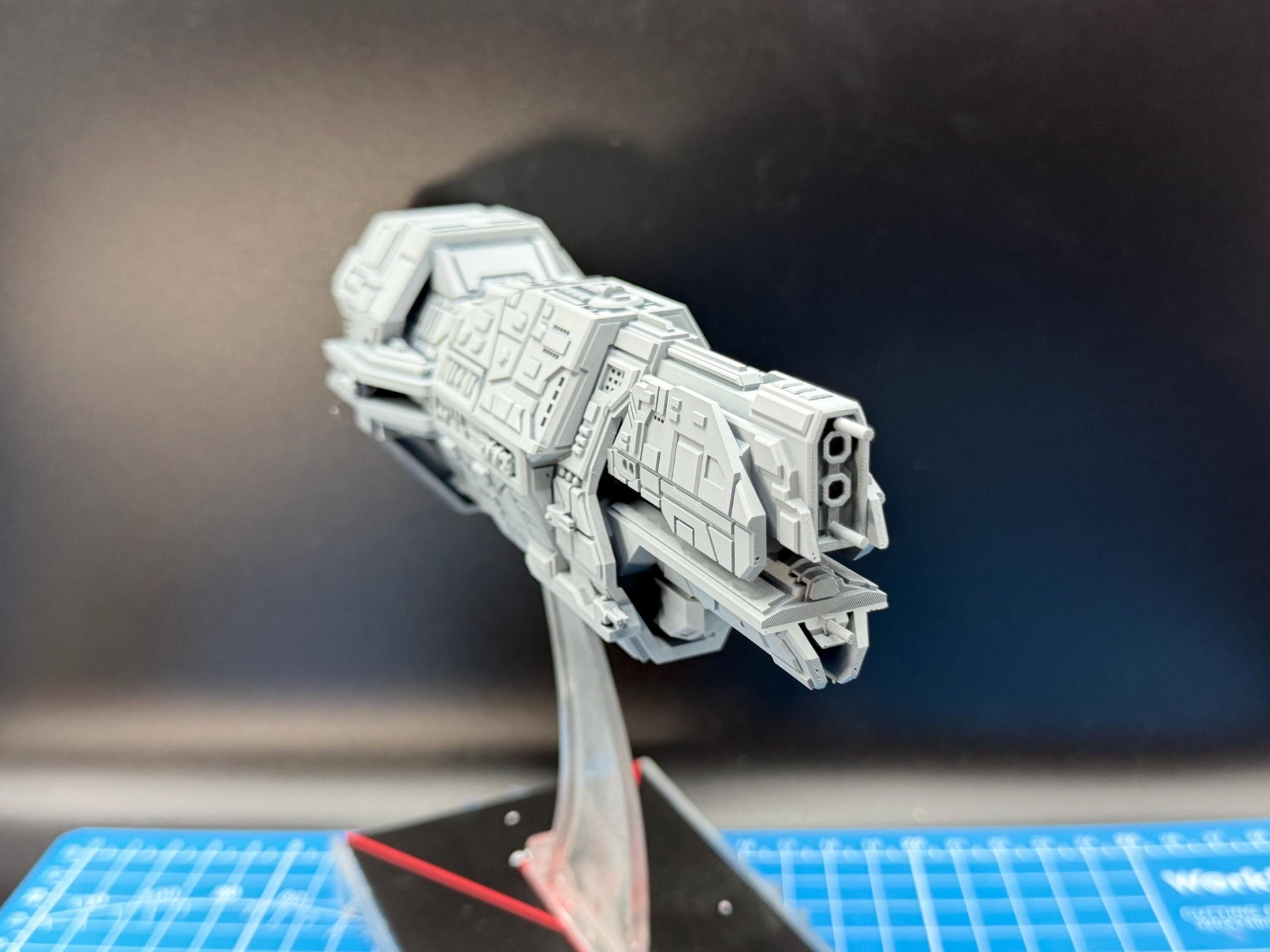 UNSC Valiant-class super-heavy Cruiser: Halo Armada Miniature (178mm)