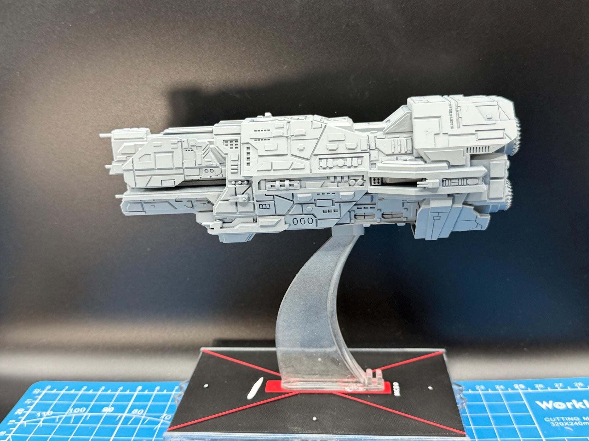 UNSC Valiant-class super-heavy Cruiser: Halo Armada Miniature (178mm)