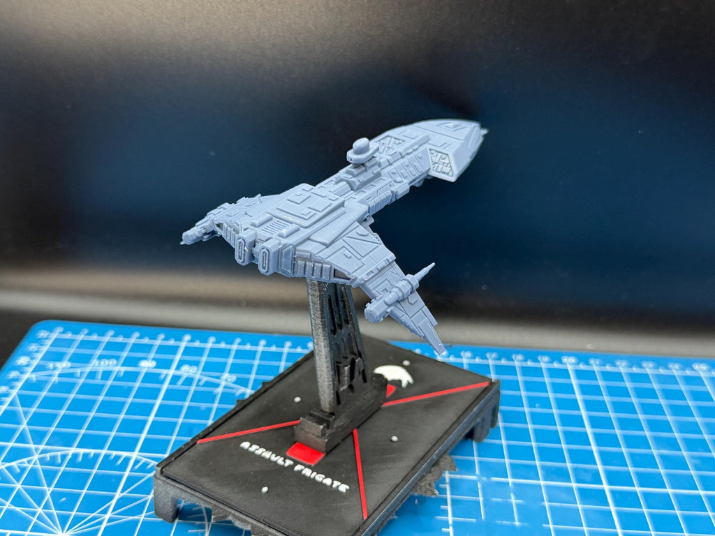 New Republic Majestic-Class Heavy Cruiser for Star Wars Armada scale games 122mm