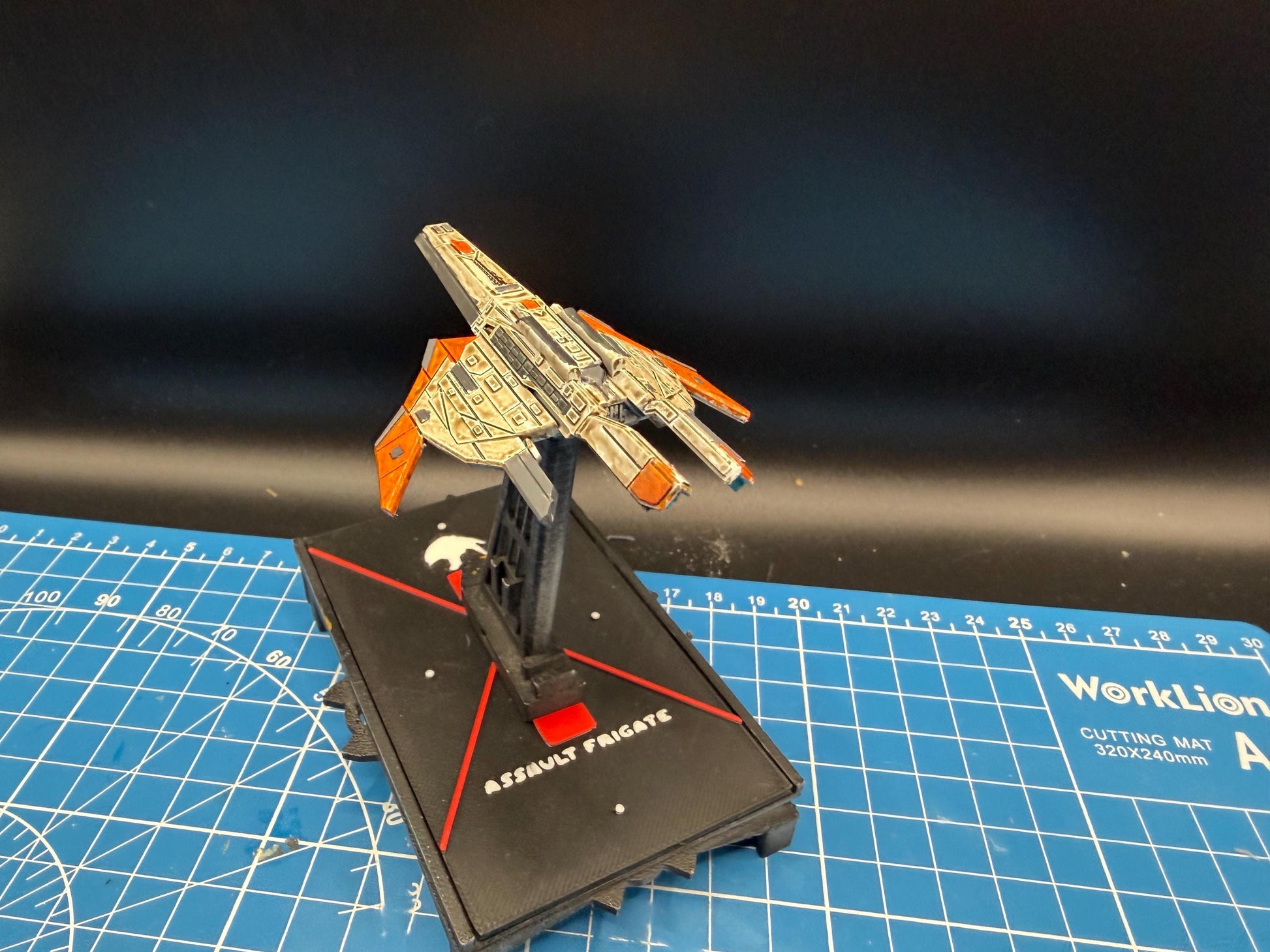 Taurus Hierarchy Cruiser for Star Wars Armada scale games (88mm)