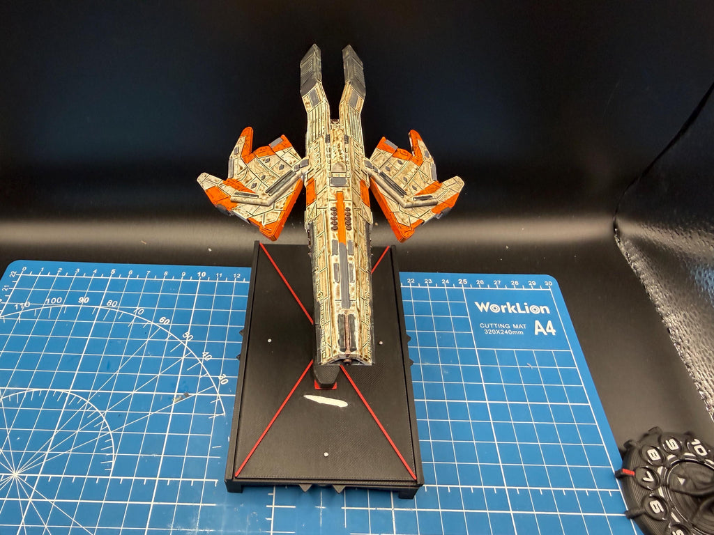 Taurus Hierarchy Dreadnought for Star Wars Armada scale games (157mm)