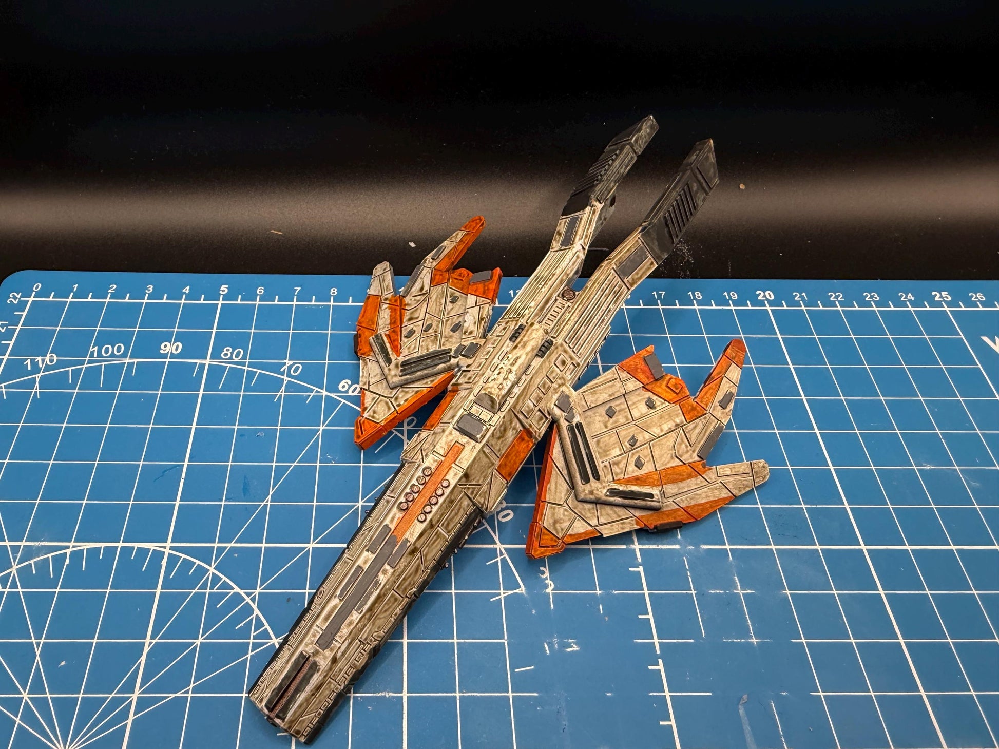 Taurus Hierarchy Dreadnought for Star Wars Armada scale games (157mm)