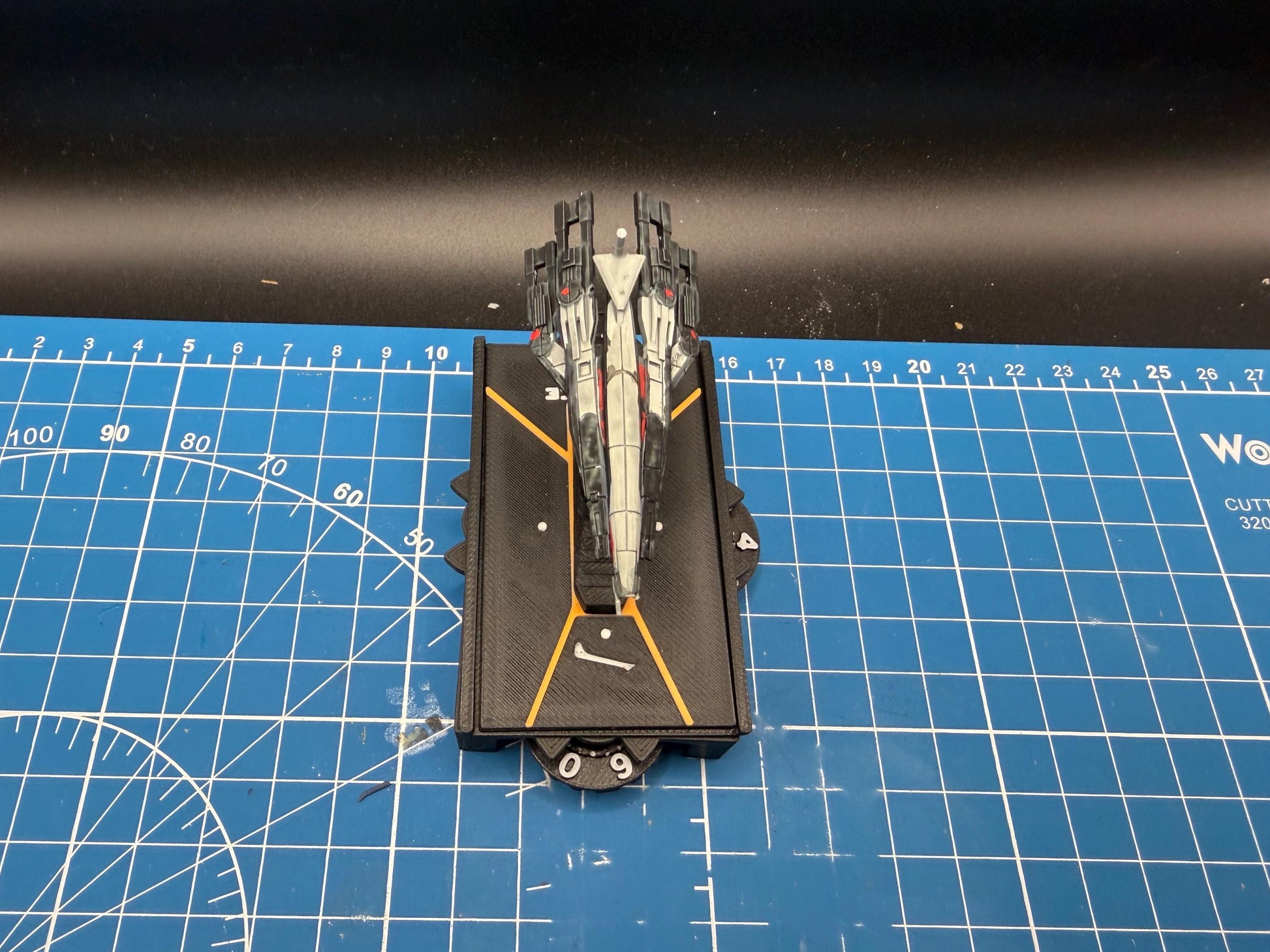 Human alliance Omaha MK1 Frigate for Star Wars Armada scale games (60mm)