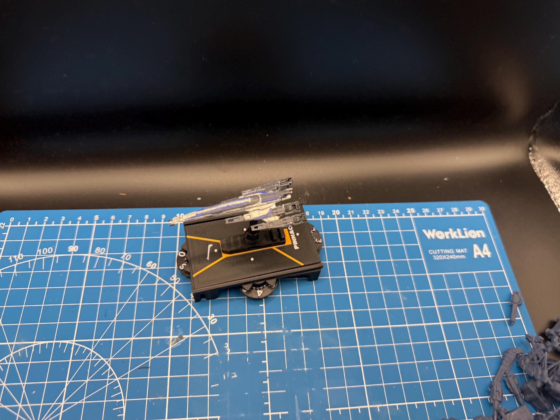 Human alliance Omaha MK2 Frigate for Star Wars Armada scale games (42mm)