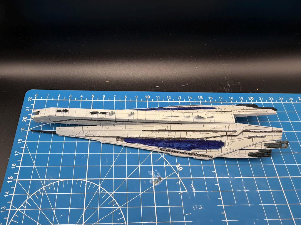 Human Alliance Kilimanjaro Dreadnought for Star Wars Armada scale games (200mm)
