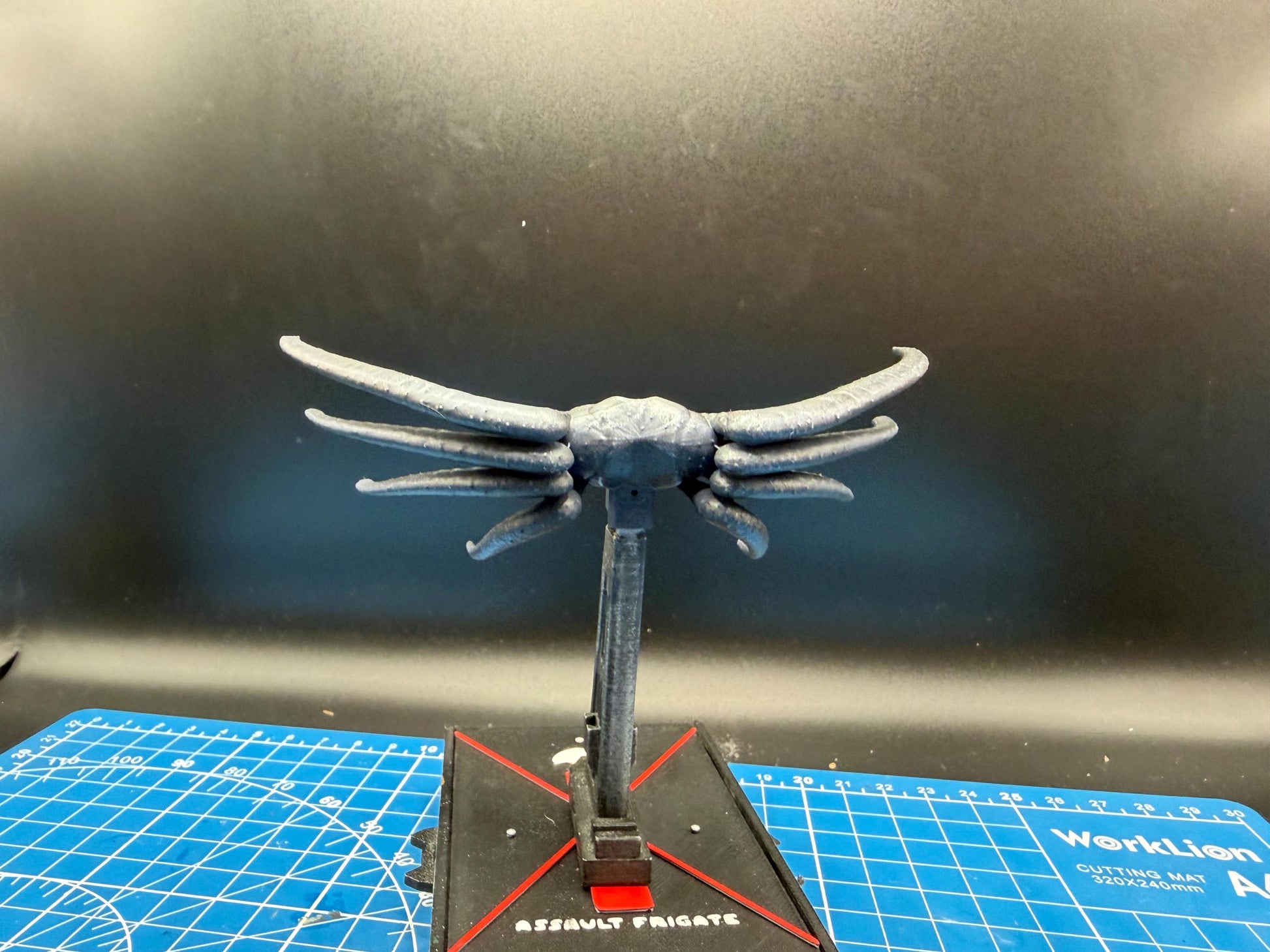 Babylon 5 Shadow Battlecrab Juvenile Cruiser of Star Wars Armada Homebrew games 170mm wingspan